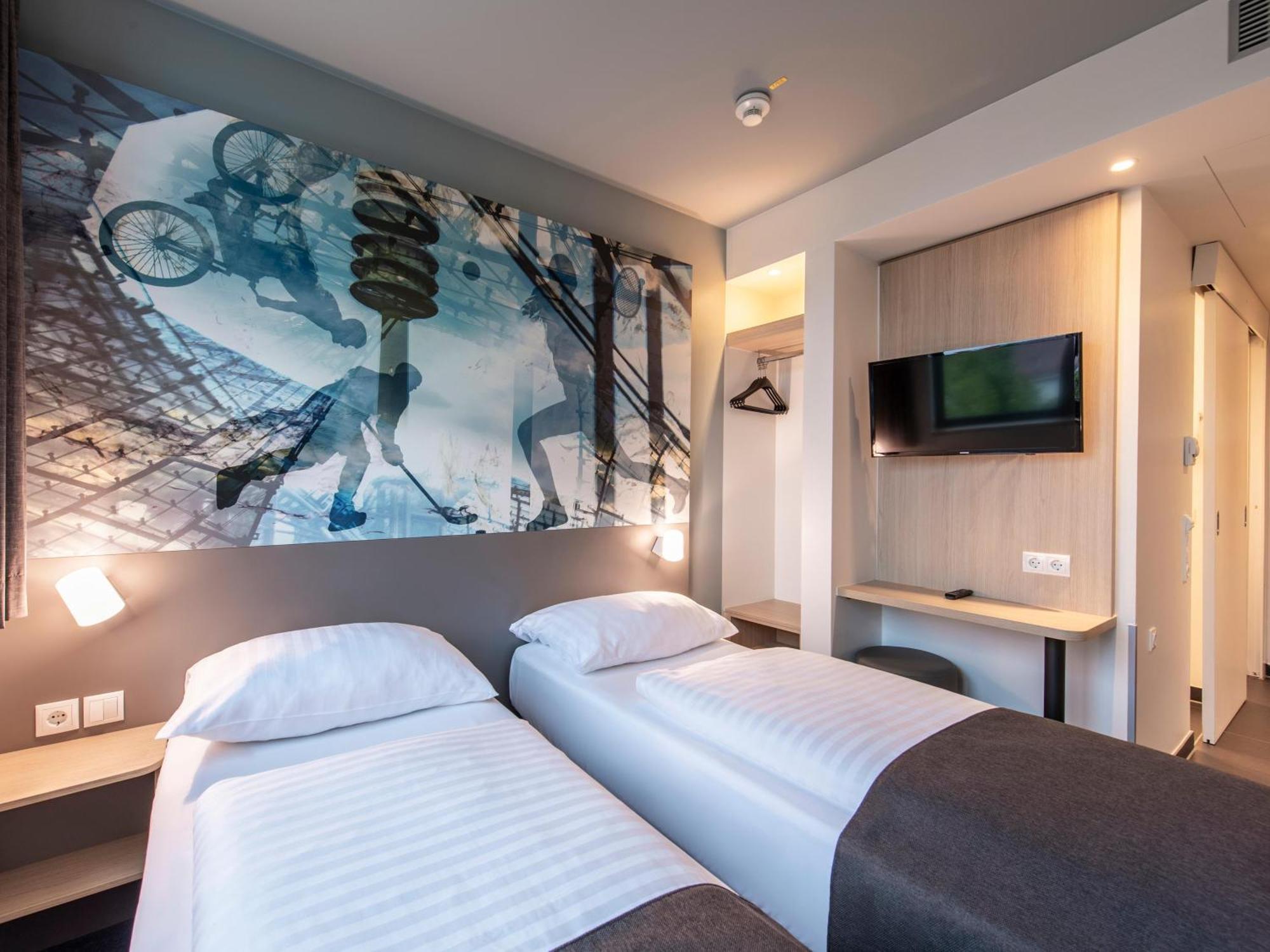 B&B Hotel Muenchen-Olympiapark Luaran gambar